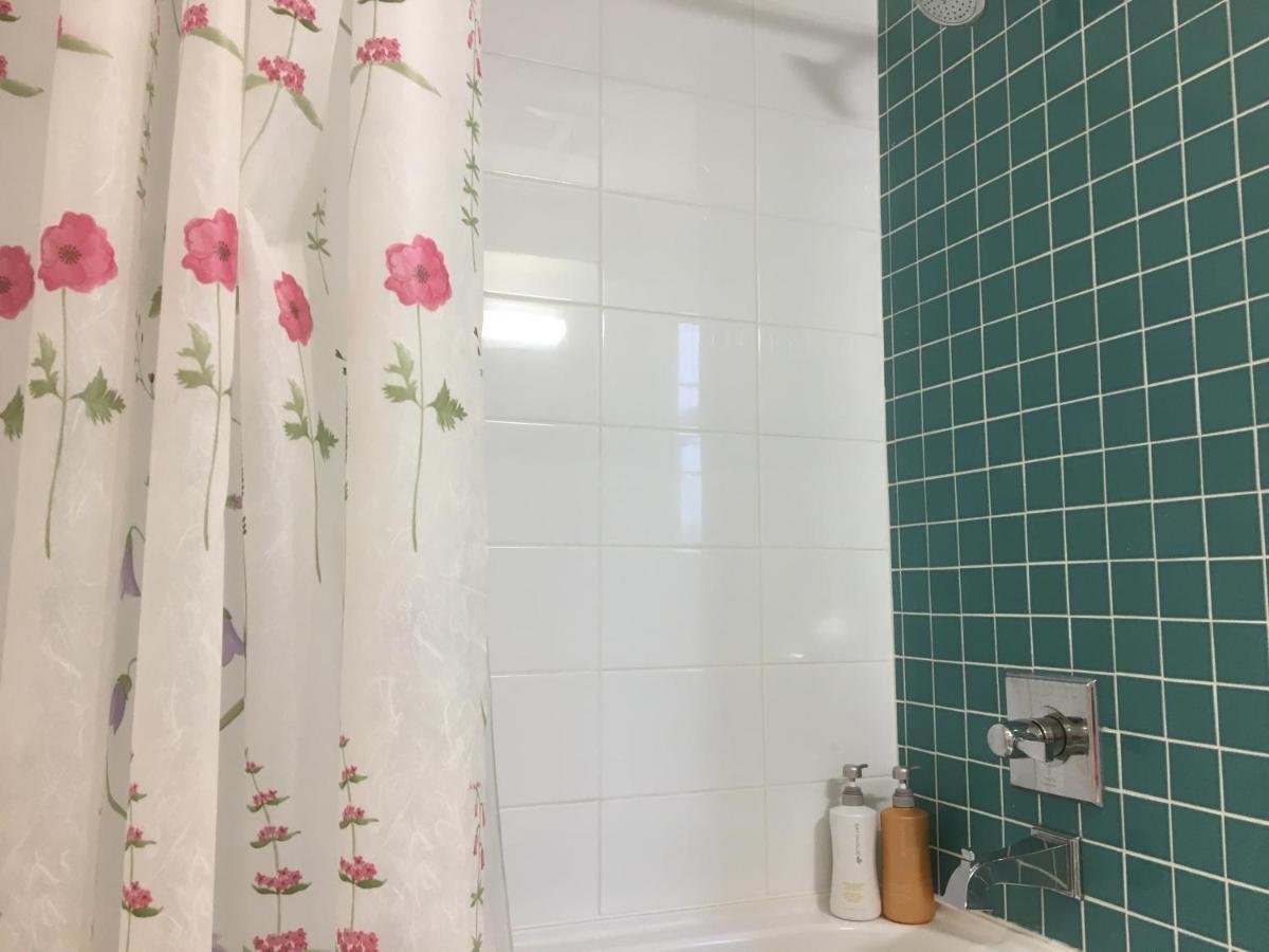 בורנבי Lisa'S Home מראה חיצוני תמונה